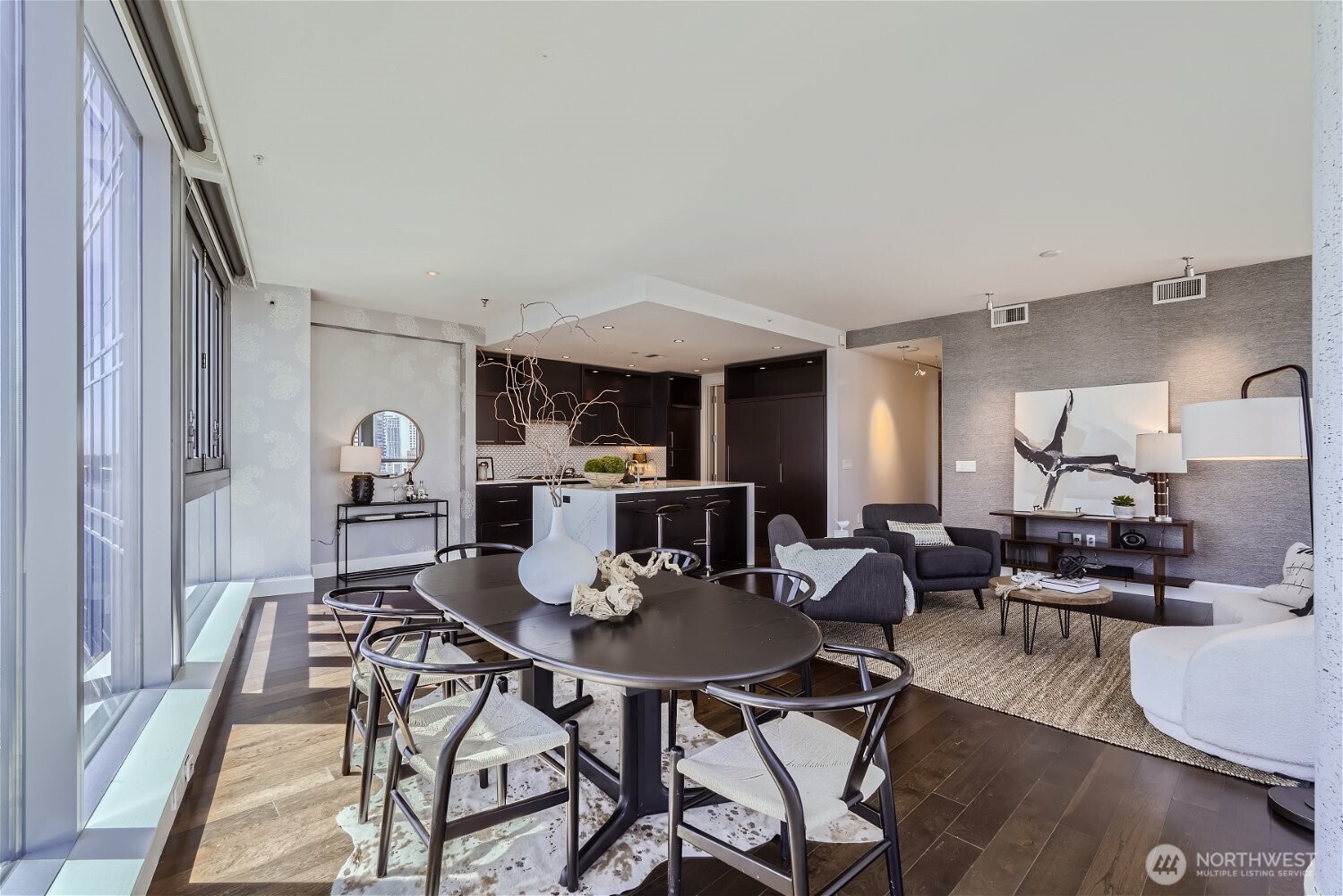 1521 2nd Avenue #2502, Seattle, WA 98101-4518, photo 4 of 34
