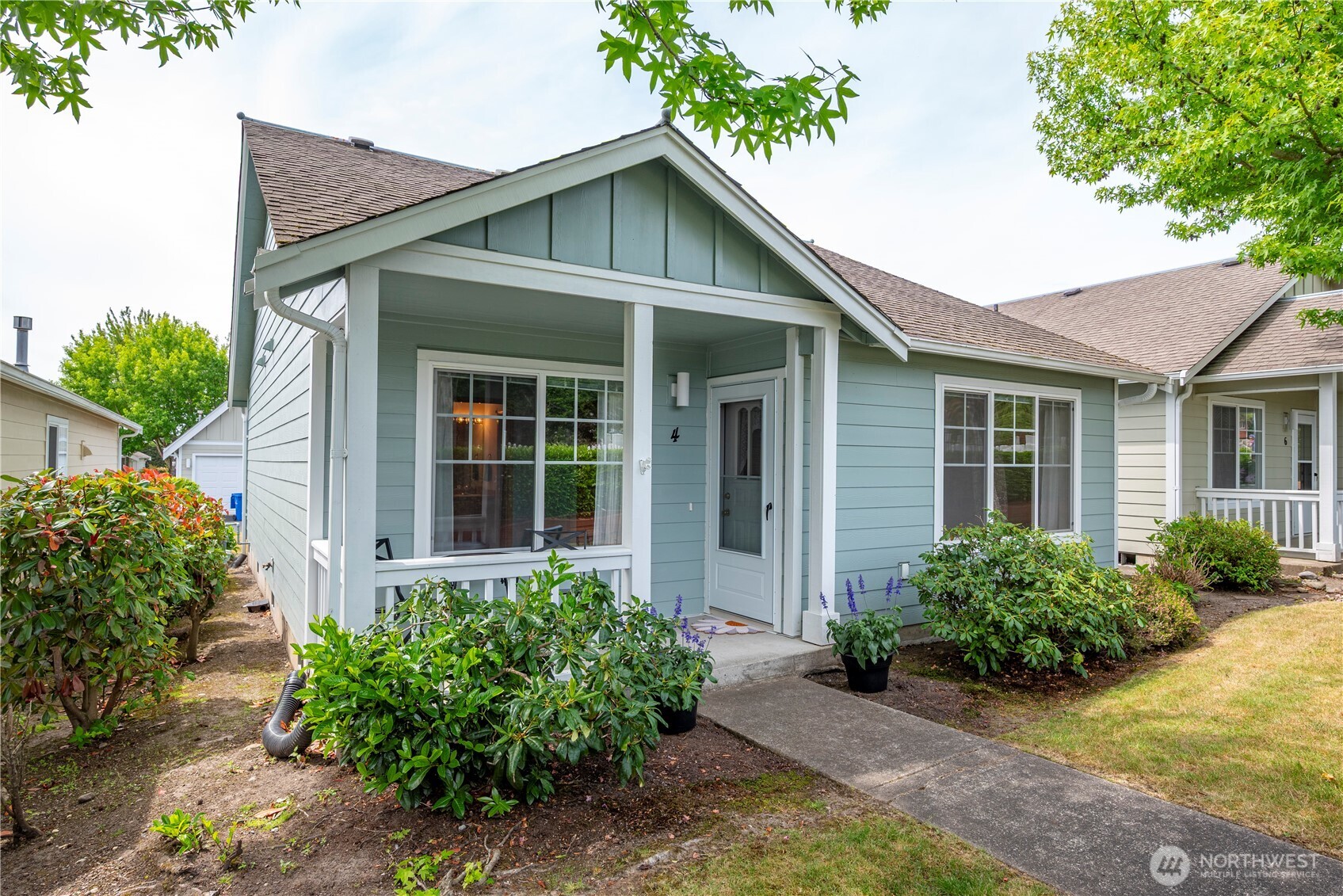 161 W Whidbey Avenue #4
