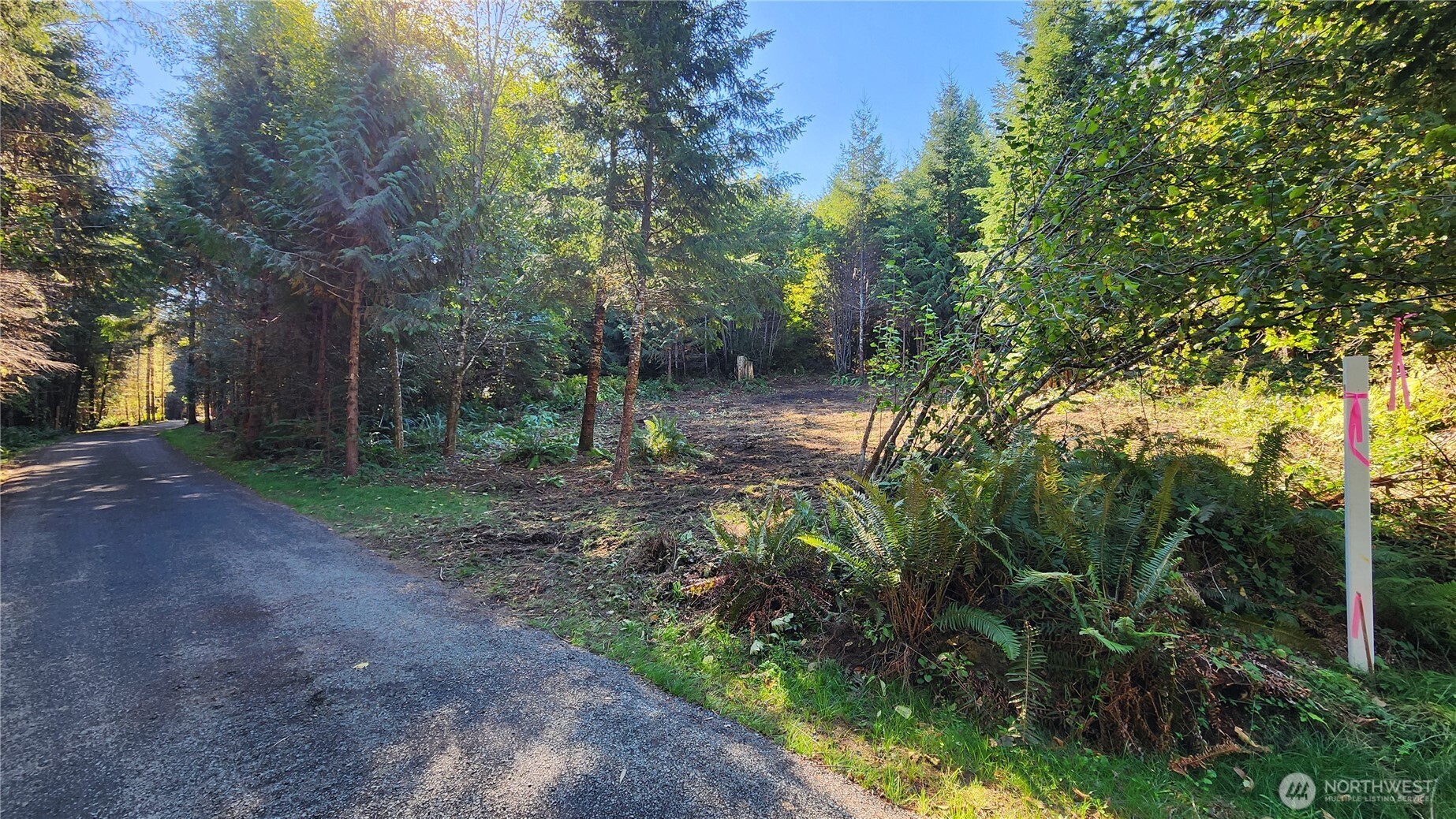 5728 Duane Lane NW
