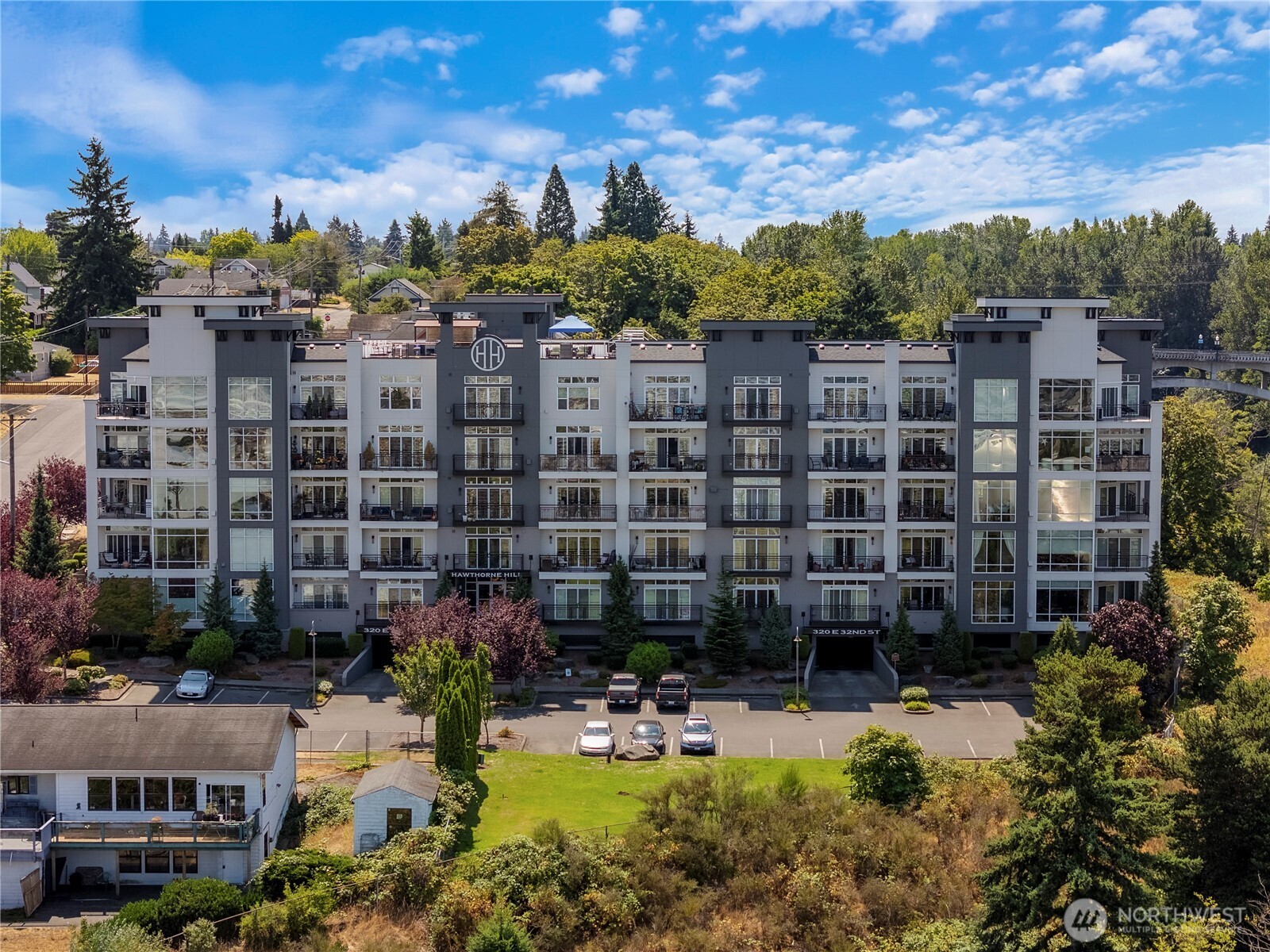320 E 32nd Street #108