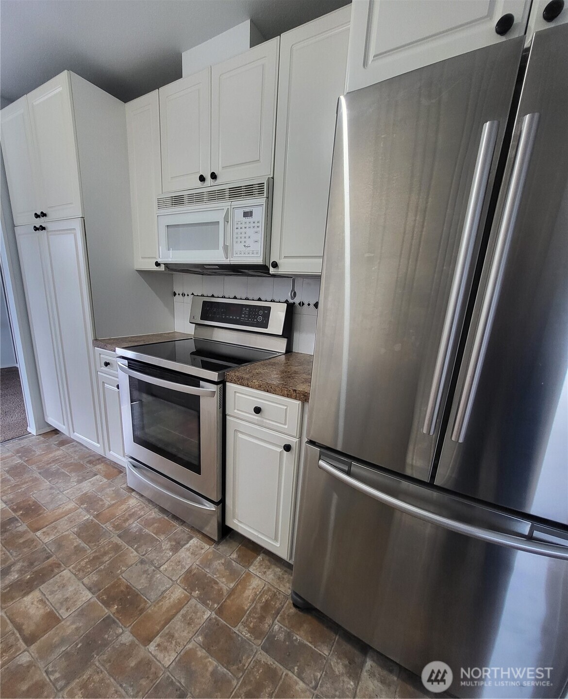 9030 Seward Park Avenue S #513, Seattle, WA 98118, photo 4 of 17