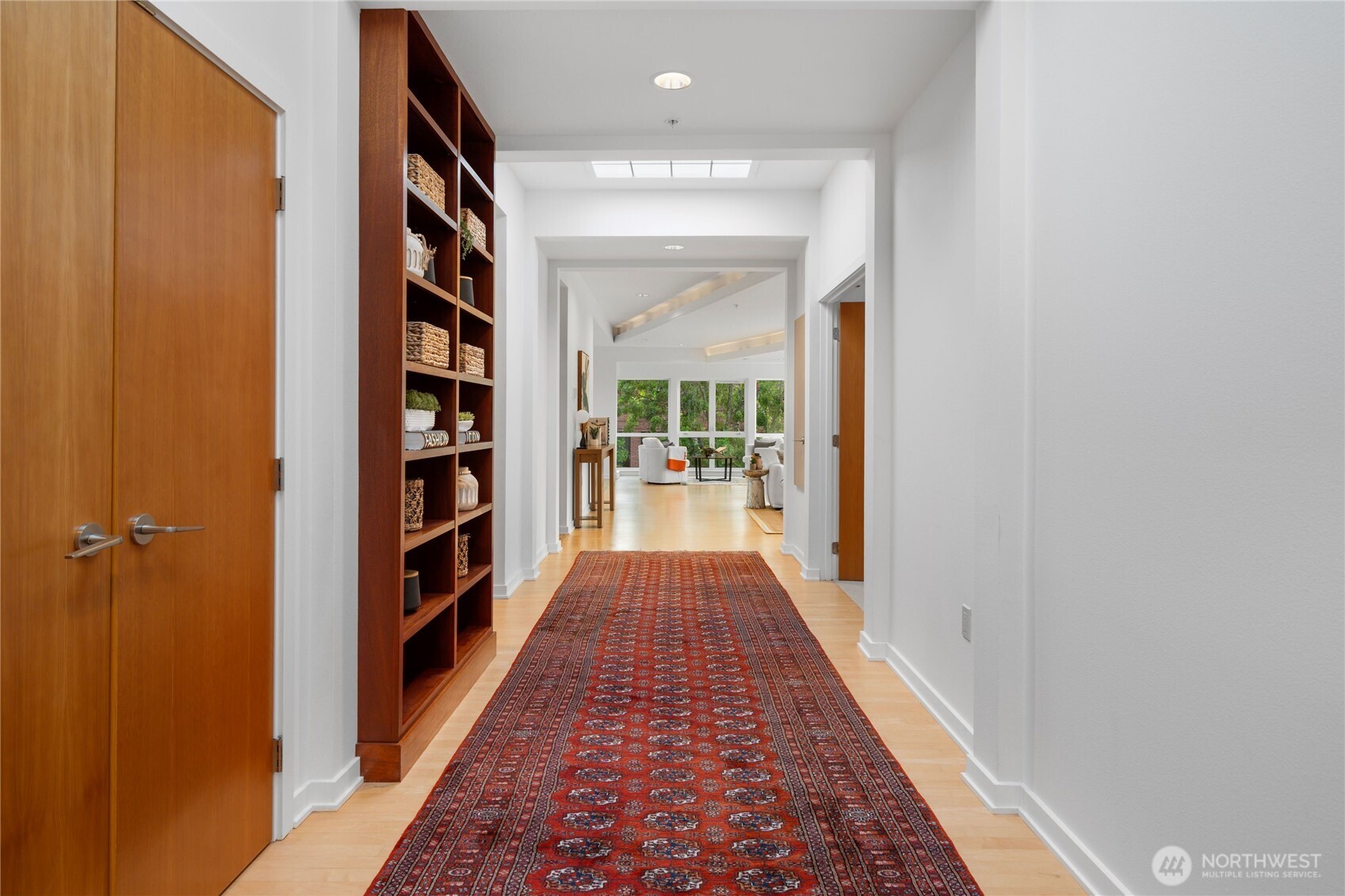 303 E Pike Street #PH1, Seattle, WA 98122, photo 5 of 34