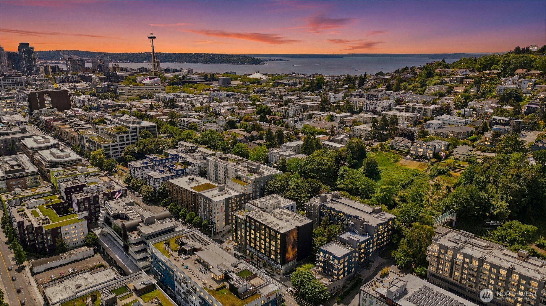 701 Galer Street #808, Seattle, WA 98109, photo 3 of 37