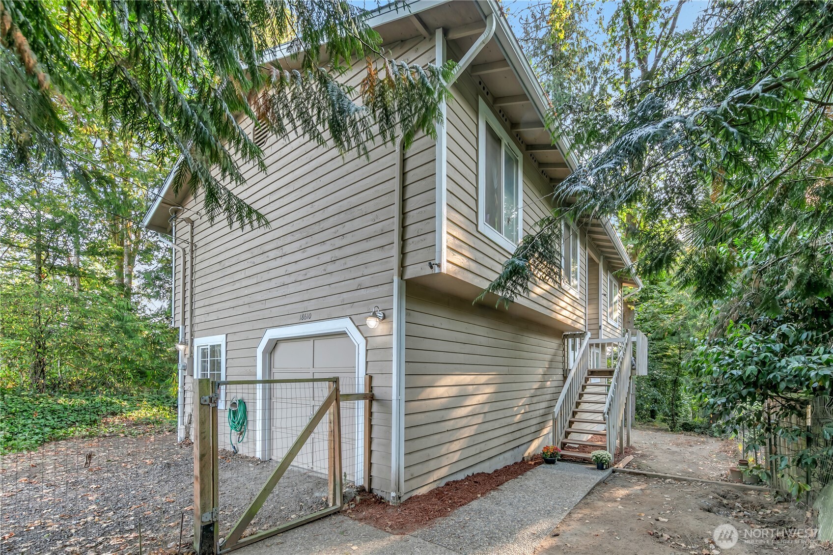 18610 5th Avenue NE