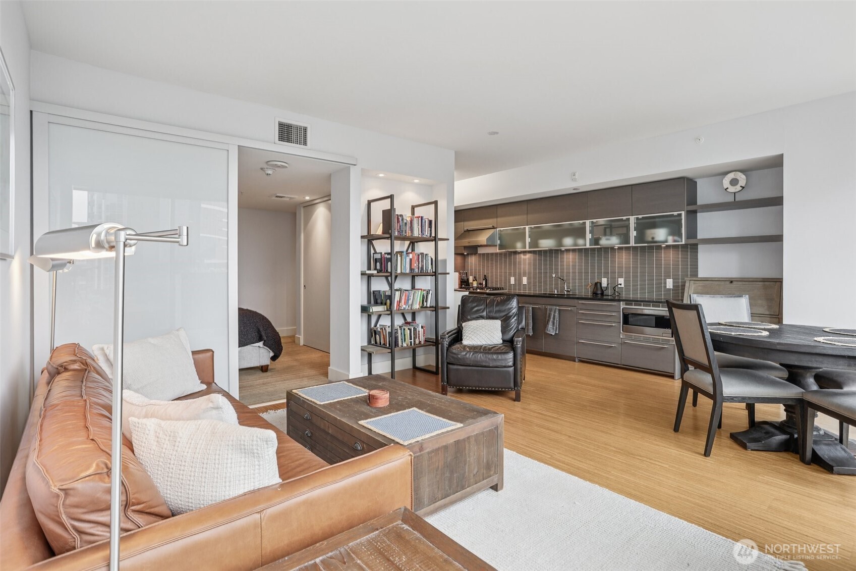 820 Blanchard Street #904, Seattle, WA 98121-2650, photo 3 of 26