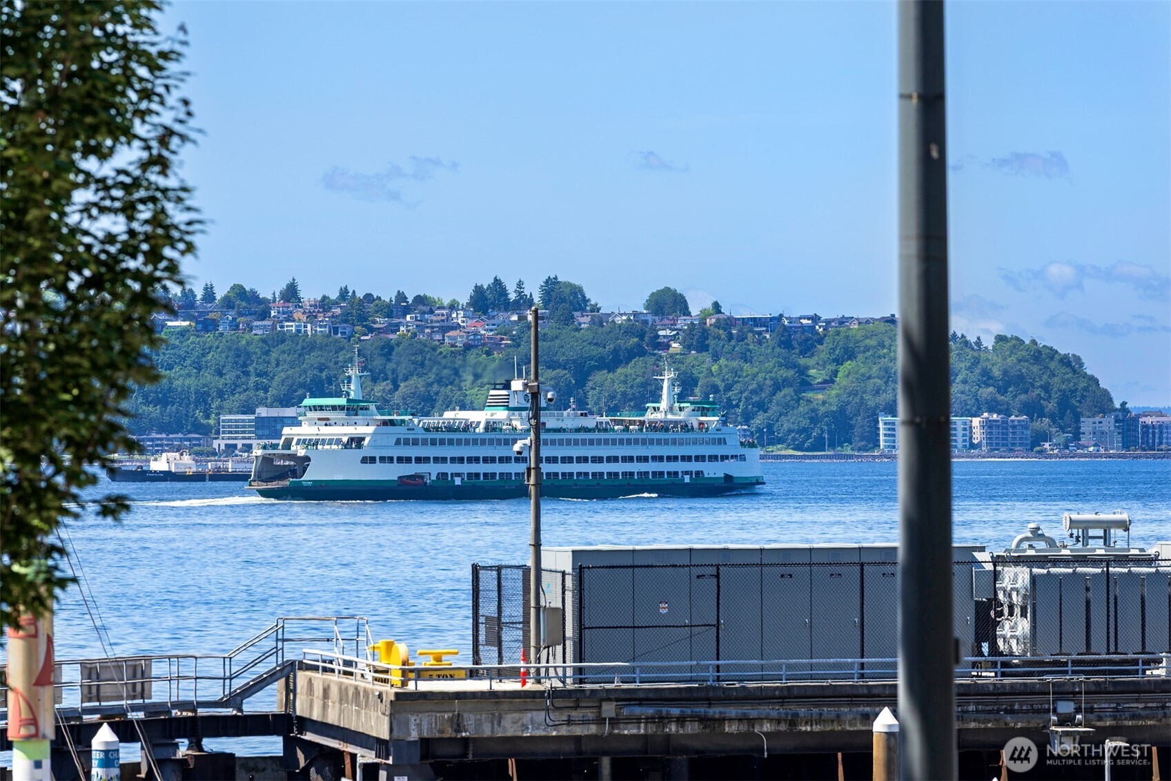 2000 Alaskan Way #255, Seattle, WA 98121-2104, photo 4 of 31
