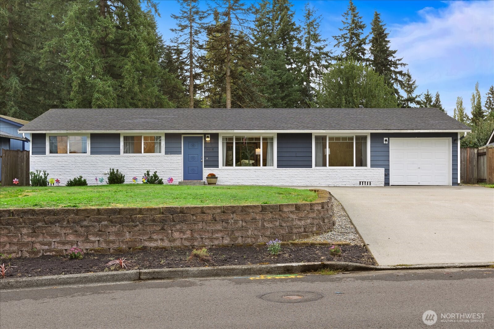 5018 130th Place NE, Marysville, WA 98271, photo 2 of 2