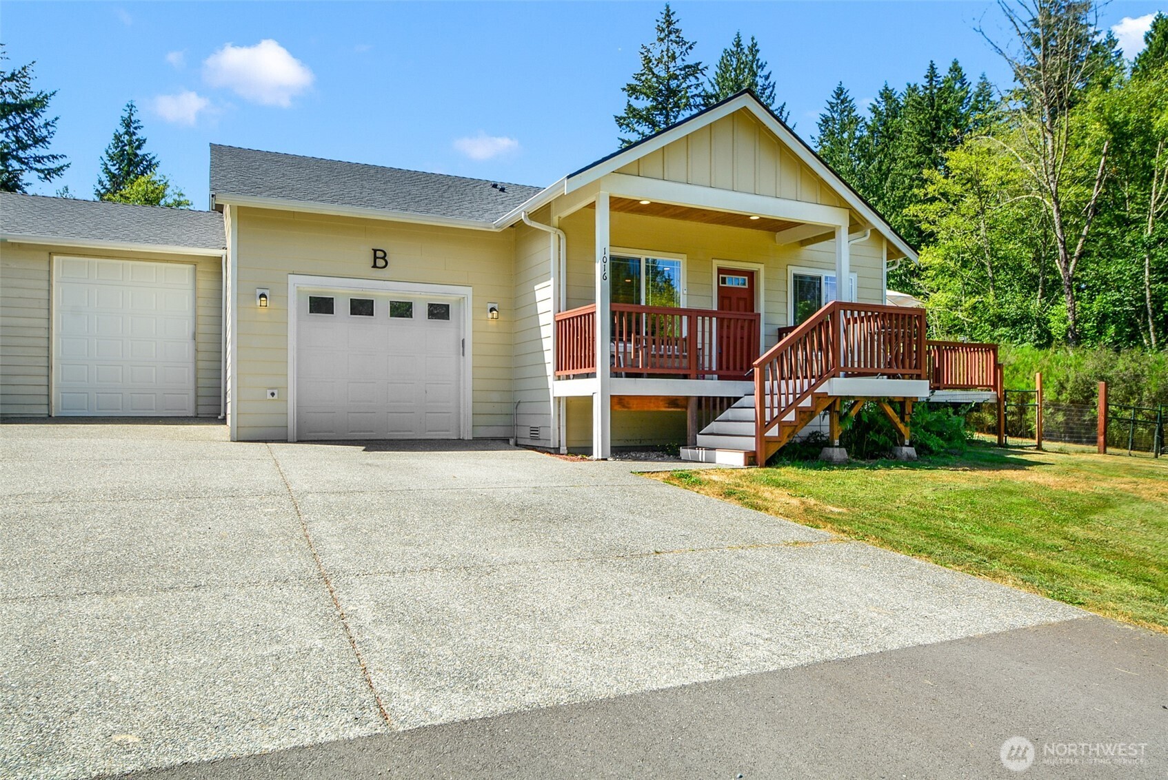 1016 288th Street NW #B, Arlington, WA 98223, photo 2 of 2