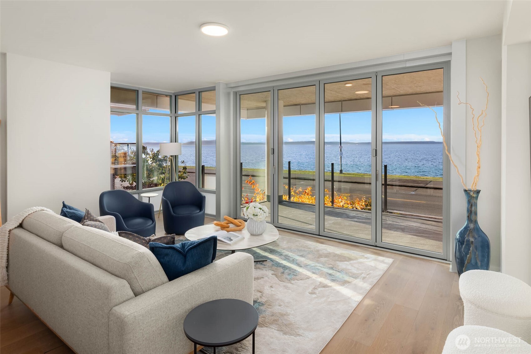 1250 Alki Avenue SW #2A, Seattle, WA 98116, photo 4 of 40