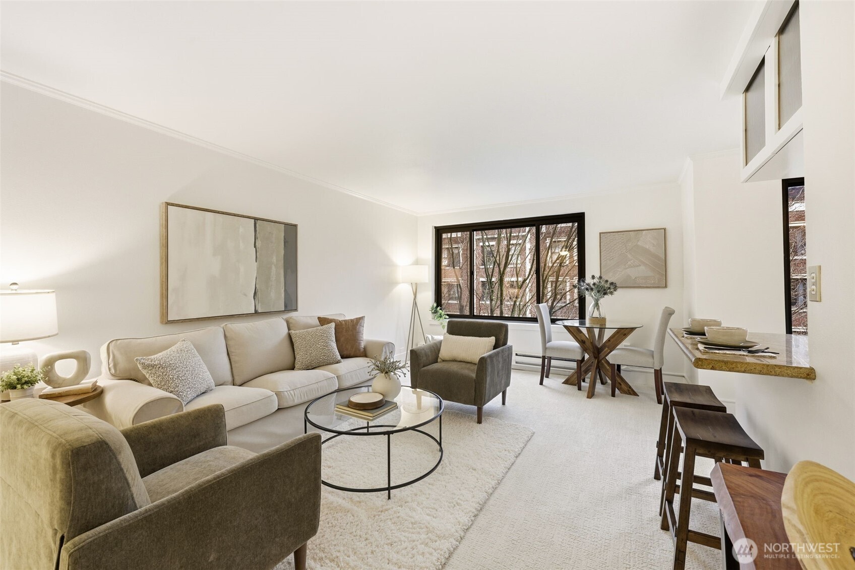 1105 Spring Street #408, Seattle, WA 98104, photo 4 of 18