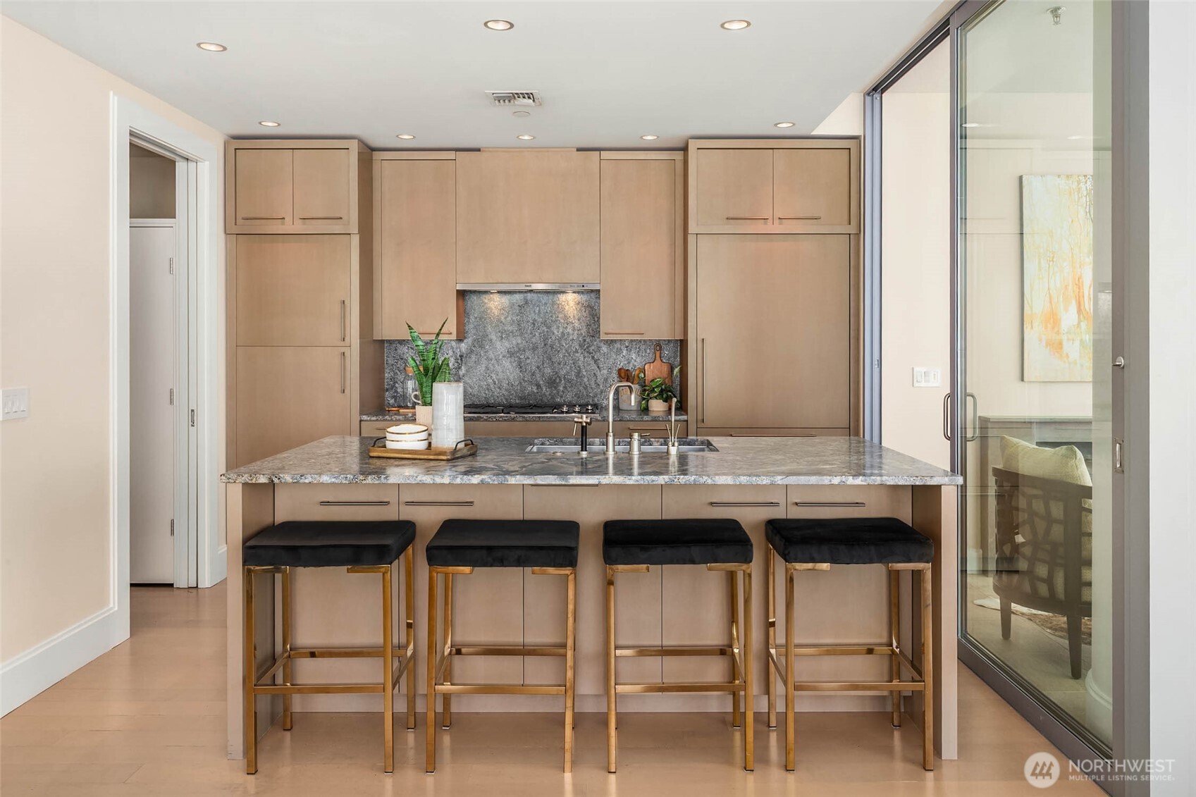 1521 2nd Avenue #1400, Seattle, WA 98101, photo 5 of 35