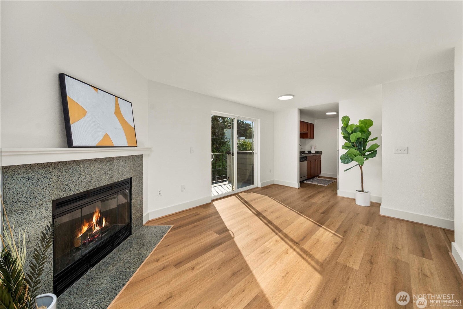4831 Fauntleroy Way SW #401