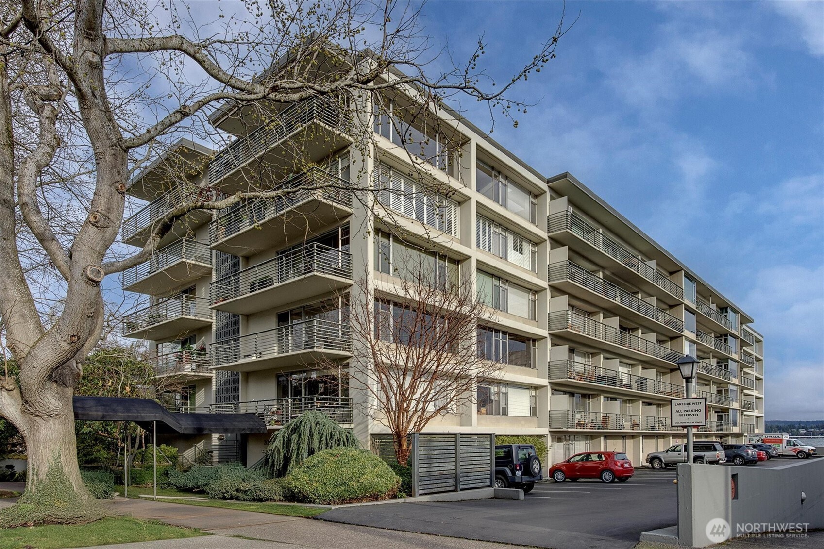 2040 43rd Avenue E #313