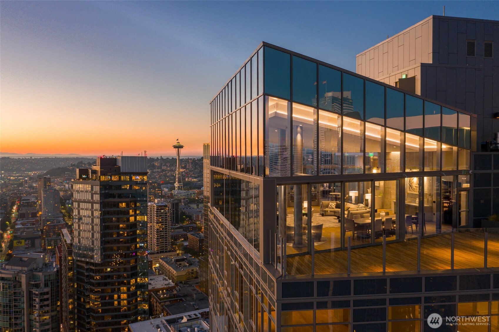 121 Stewart Street #401