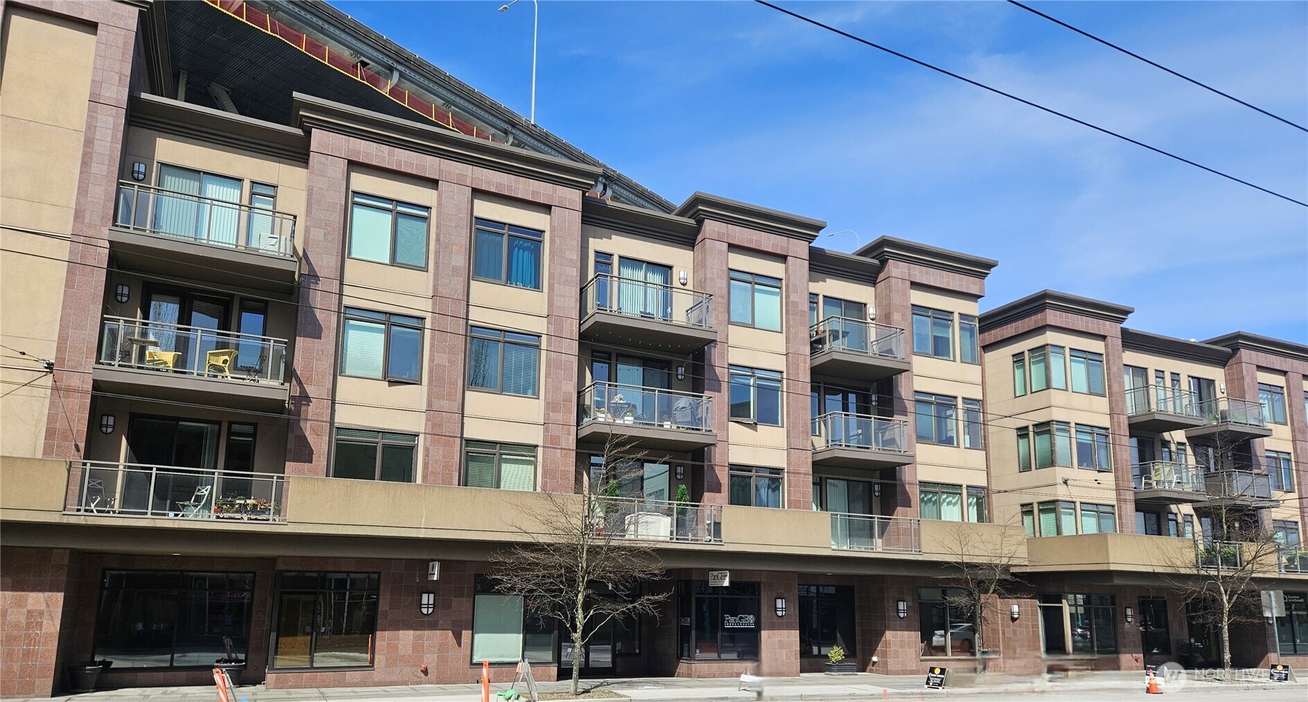 3217 Eastlake Avenue E #303