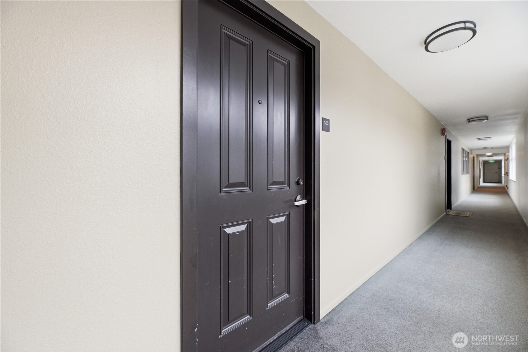 2253 Gilman Drive W #505, Seattle, WA 98119, photo 2 of 37