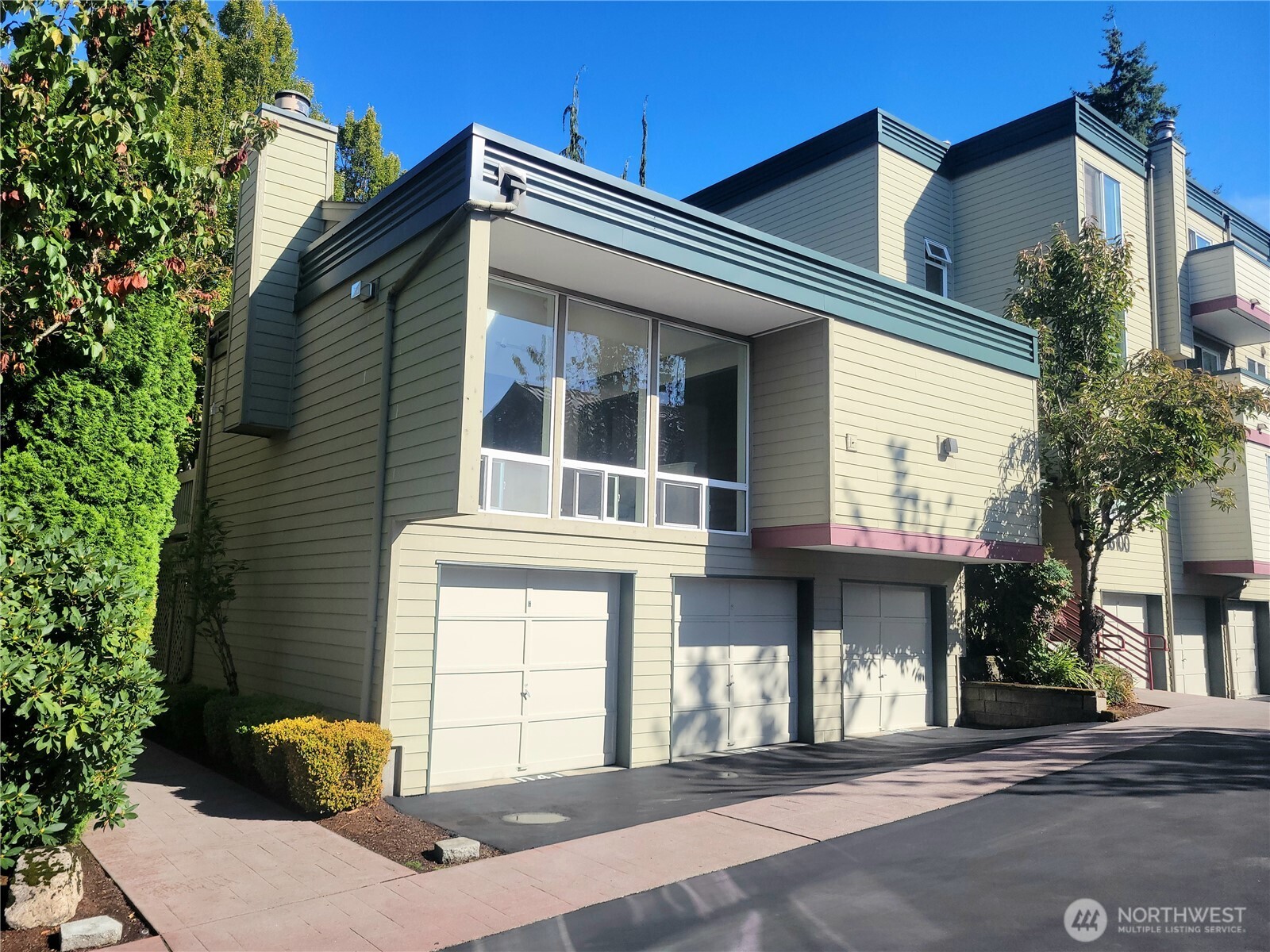 18100 15th Avenue NE #C218