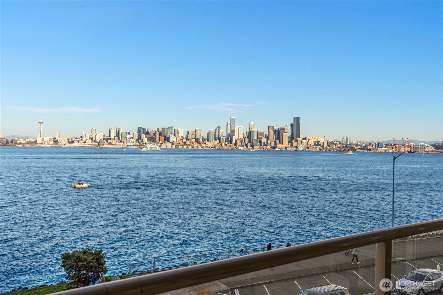 1005 Harbor Avenue SW #400, Seattle, WA 98116, photo 3 of 39