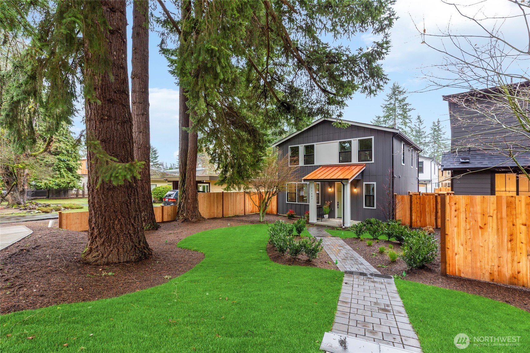 11607 NE 112th Street #2