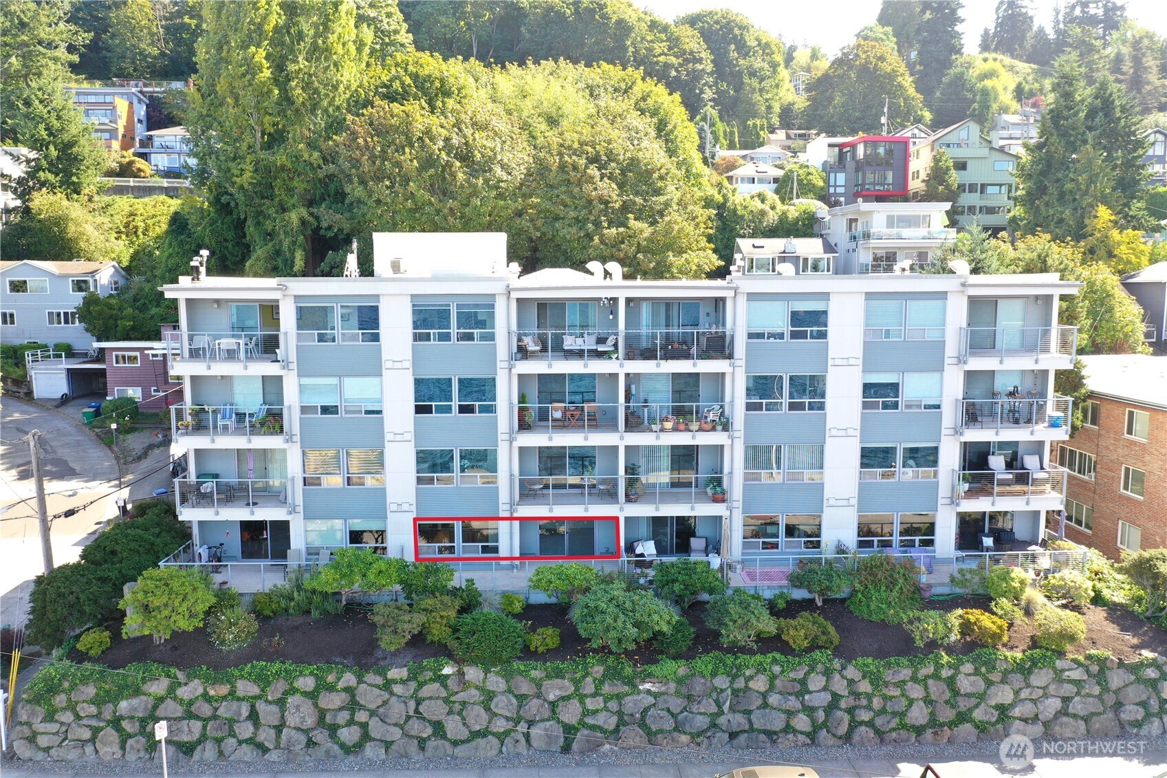 2200 Alki Avenue SW #103, Seattle, WA 98116, photo 3 of 35