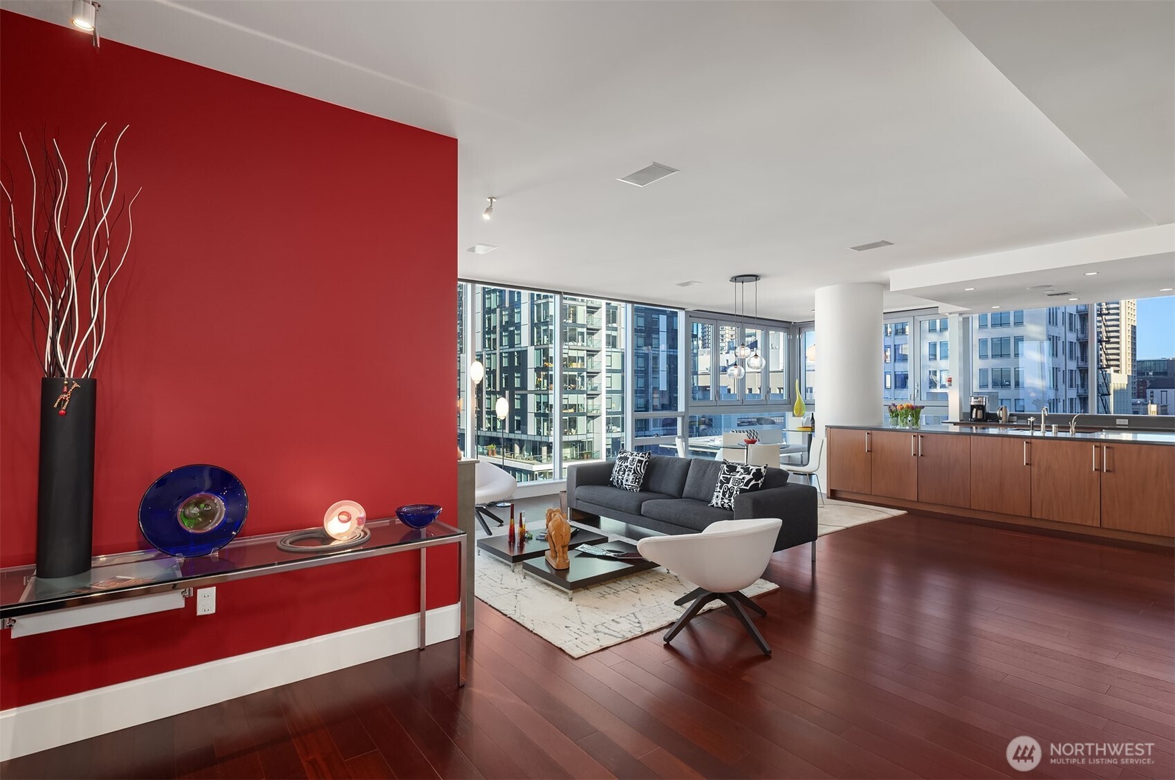 1521 2nd Avenue #1001, Seattle, WA 98101, photo 4 of 37
