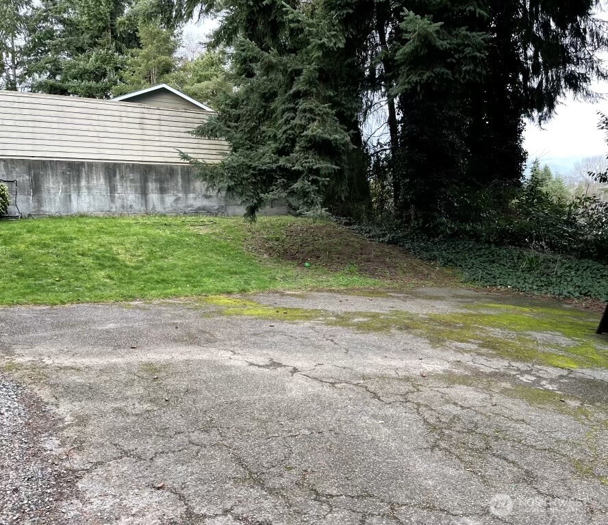 845 NW 95th Street