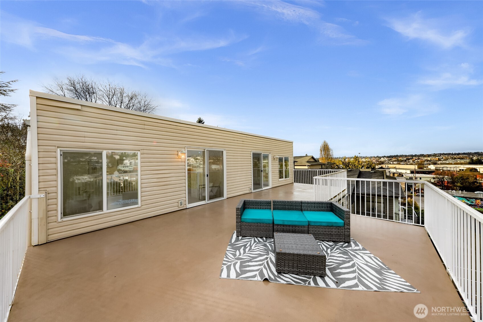 3228 21st Avenue W #300, Seattle, WA 98199, photo 4 of 24