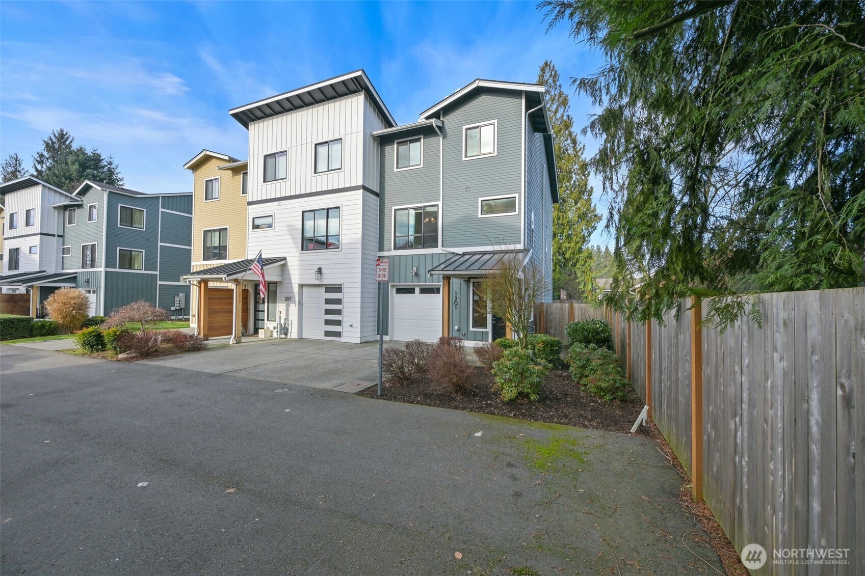 1201 Pattison Place