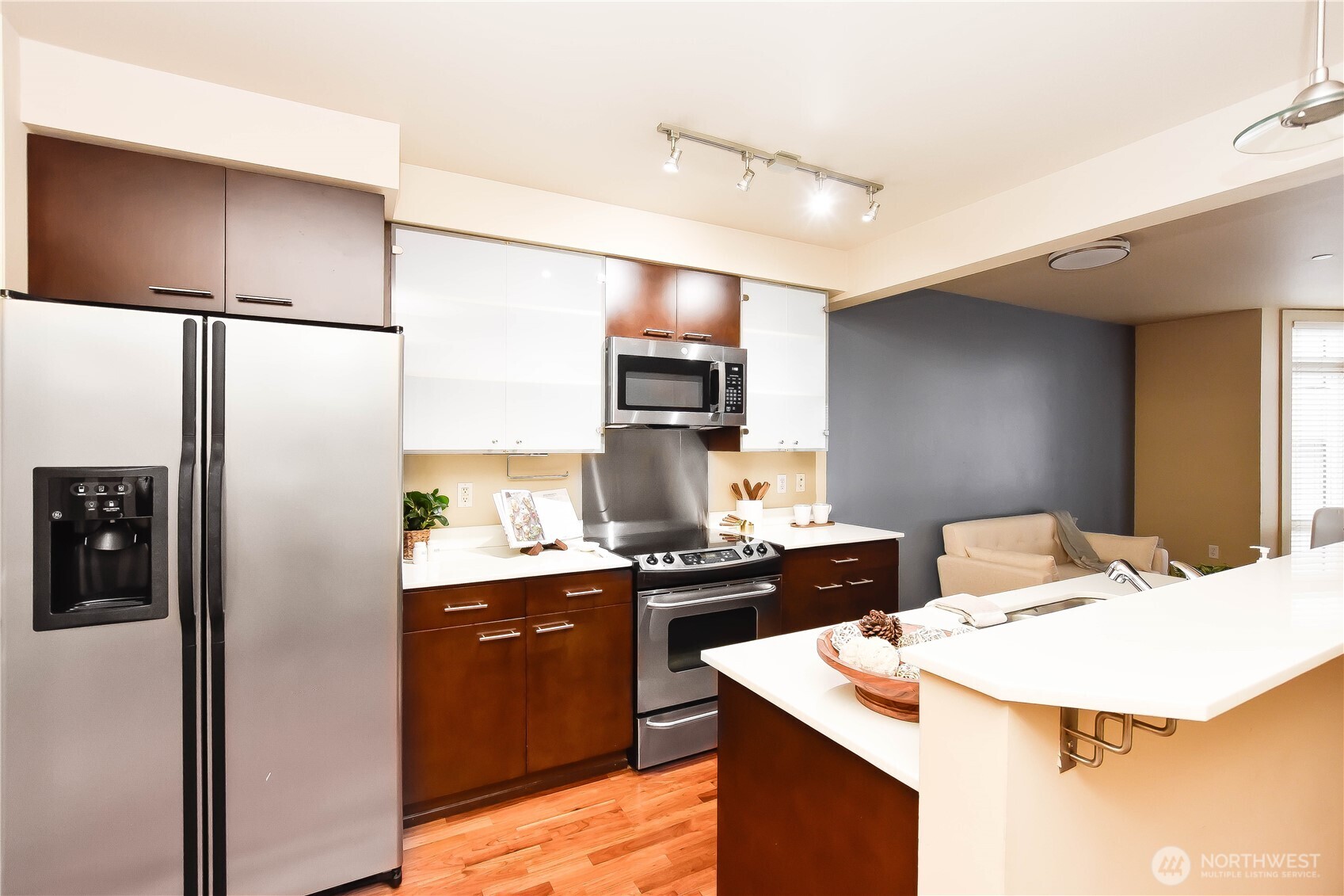 159 Denny Way #402, Seattle, WA 98109, photo 4 of 24