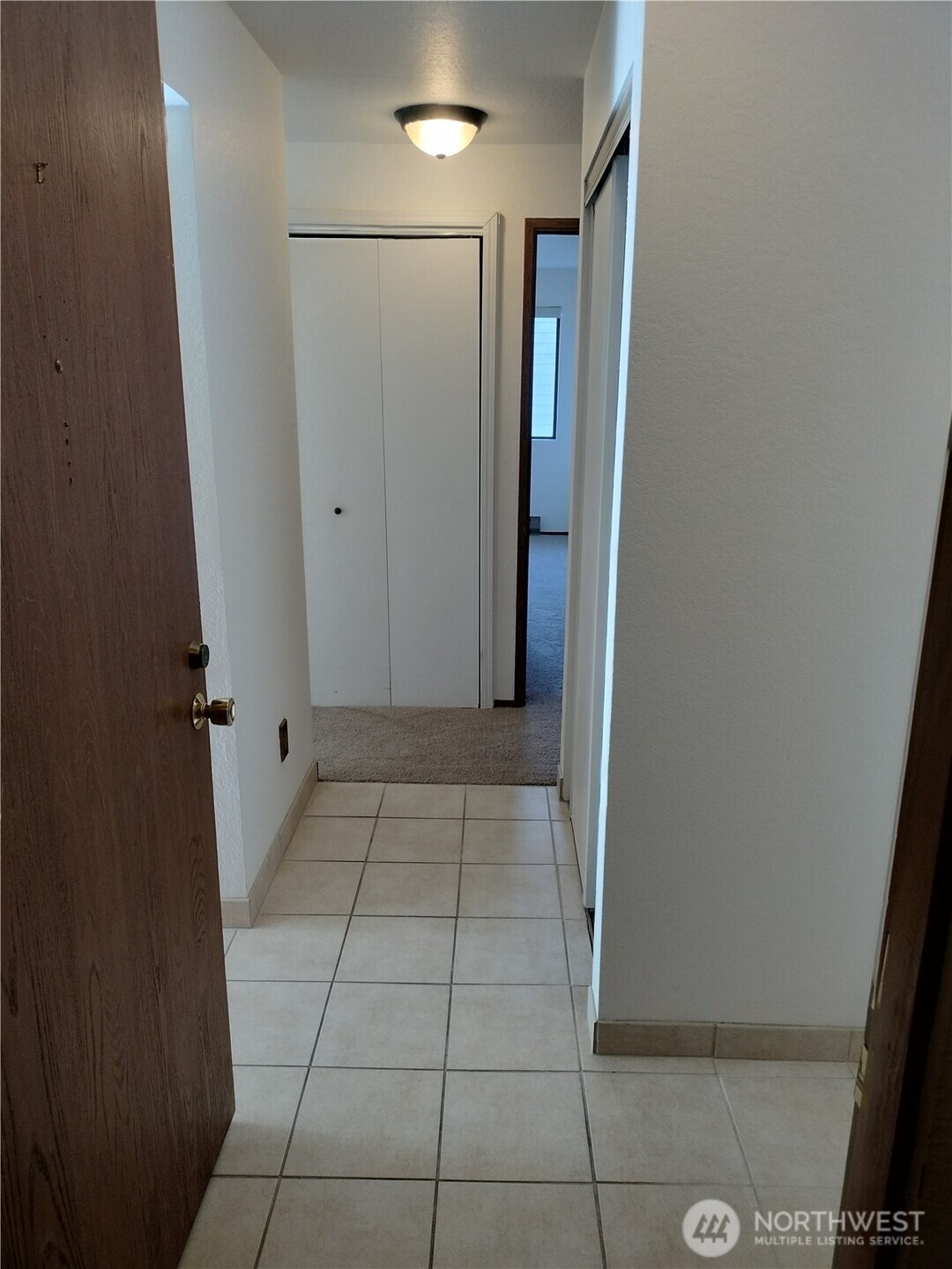 11755 Greenwood Avenue N #203, Seattle, WA 98133-8151, photo 3 of 19