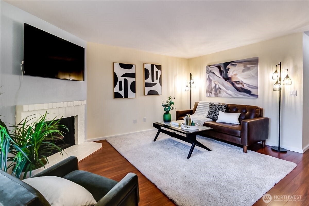 12404 E Gibson Road #D101