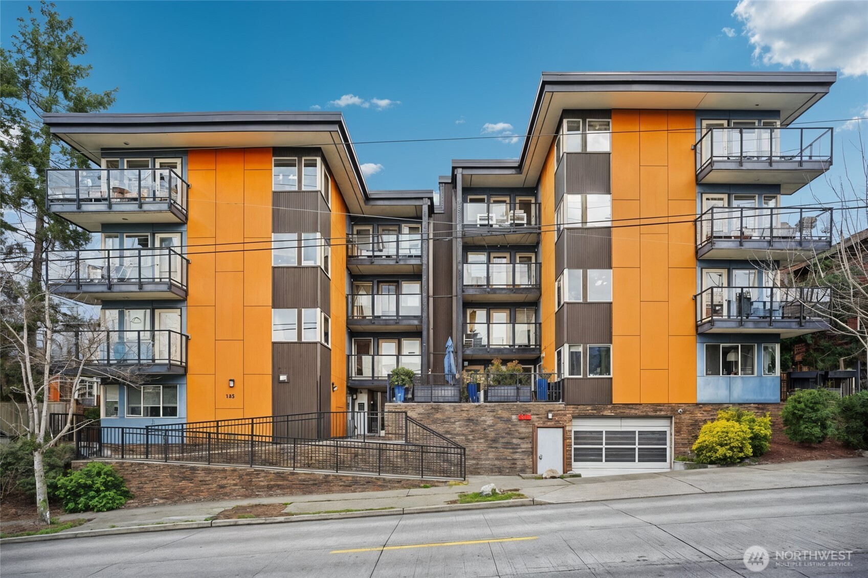 120 NW 39th Street #206