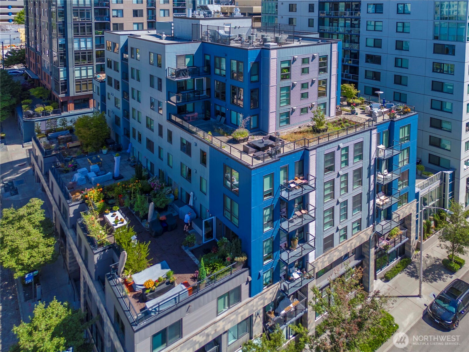 81 Clay Street #224, Seattle, WA 98121, photo 2 of 30