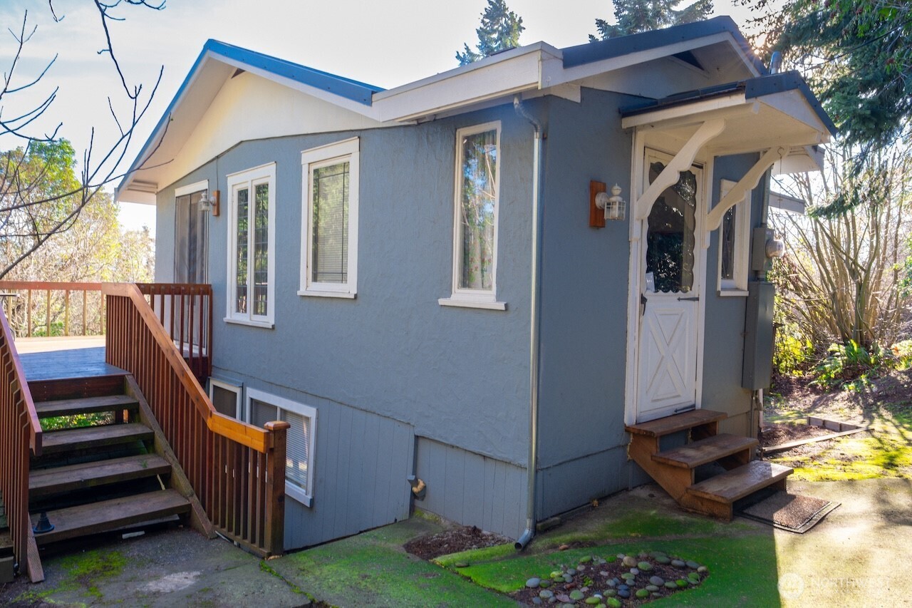 24310 47th Avenue SW
