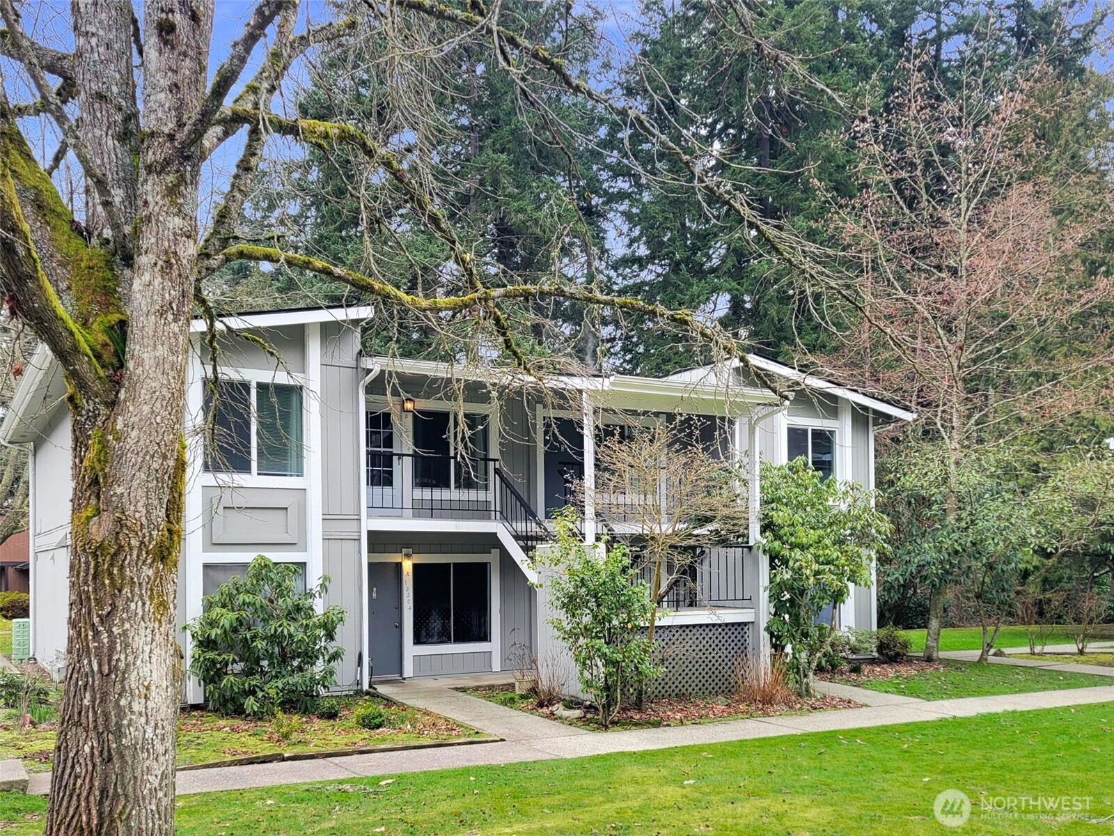 12206 NE 147th Place #B