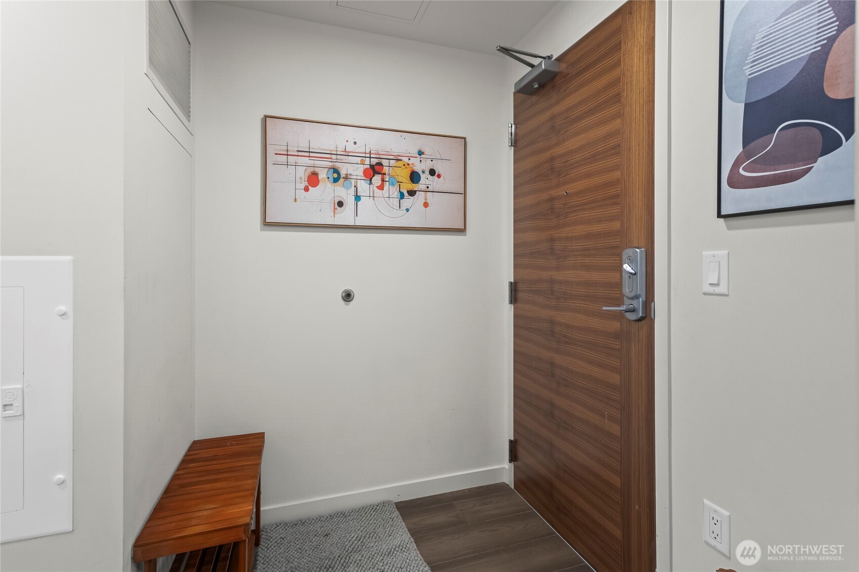 800 Columbia Street #703, Seattle, WA 98104, photo 3 of 37