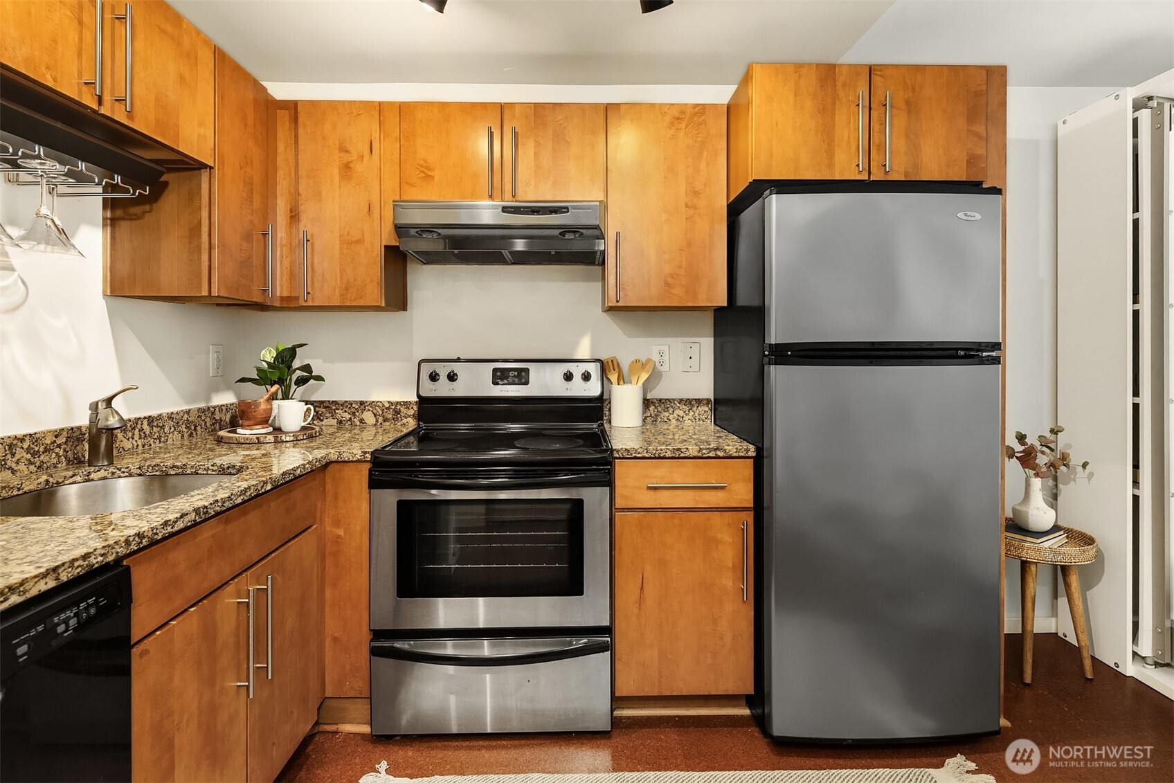 1707 Boylston Avenue #206, Seattle, WA 98122-2203, photo 5 of 31