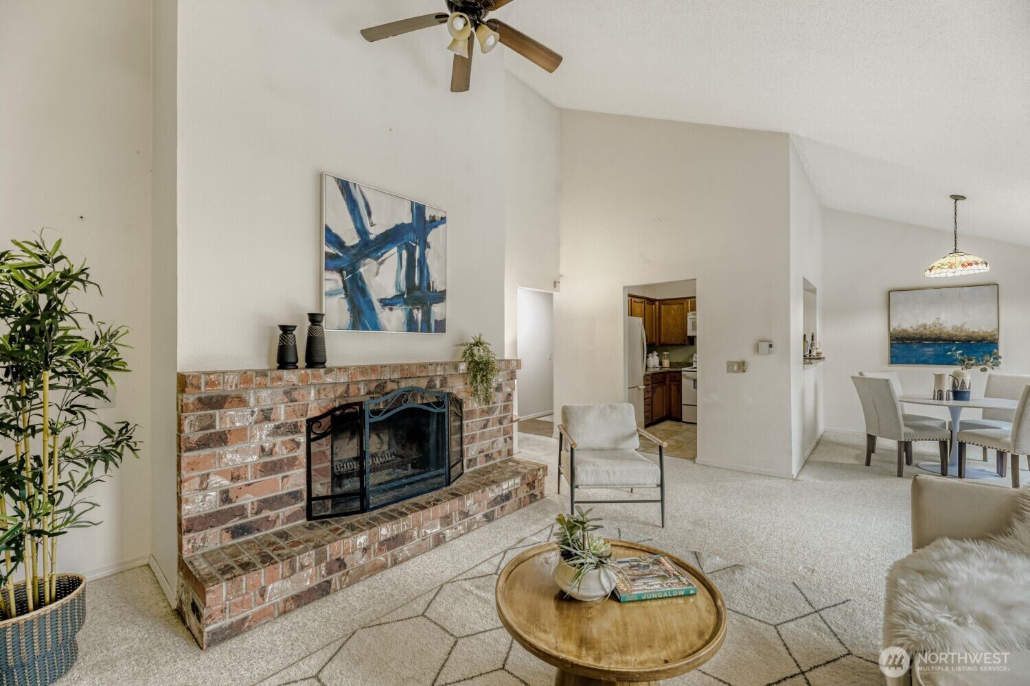12904 126th Court NE #J302, Kirkland, WA 98034, photo 3 of 4