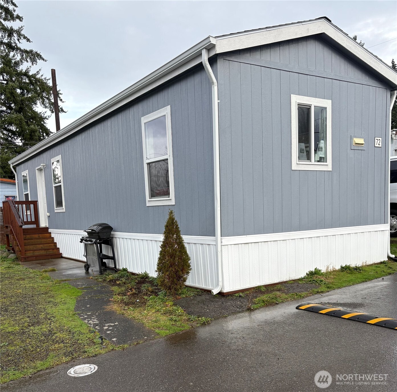 4024 NW Country Lane #72