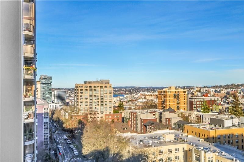 1017 Minor Avenue #1303, Seattle, WA 98104-3566, photo 3 of 16