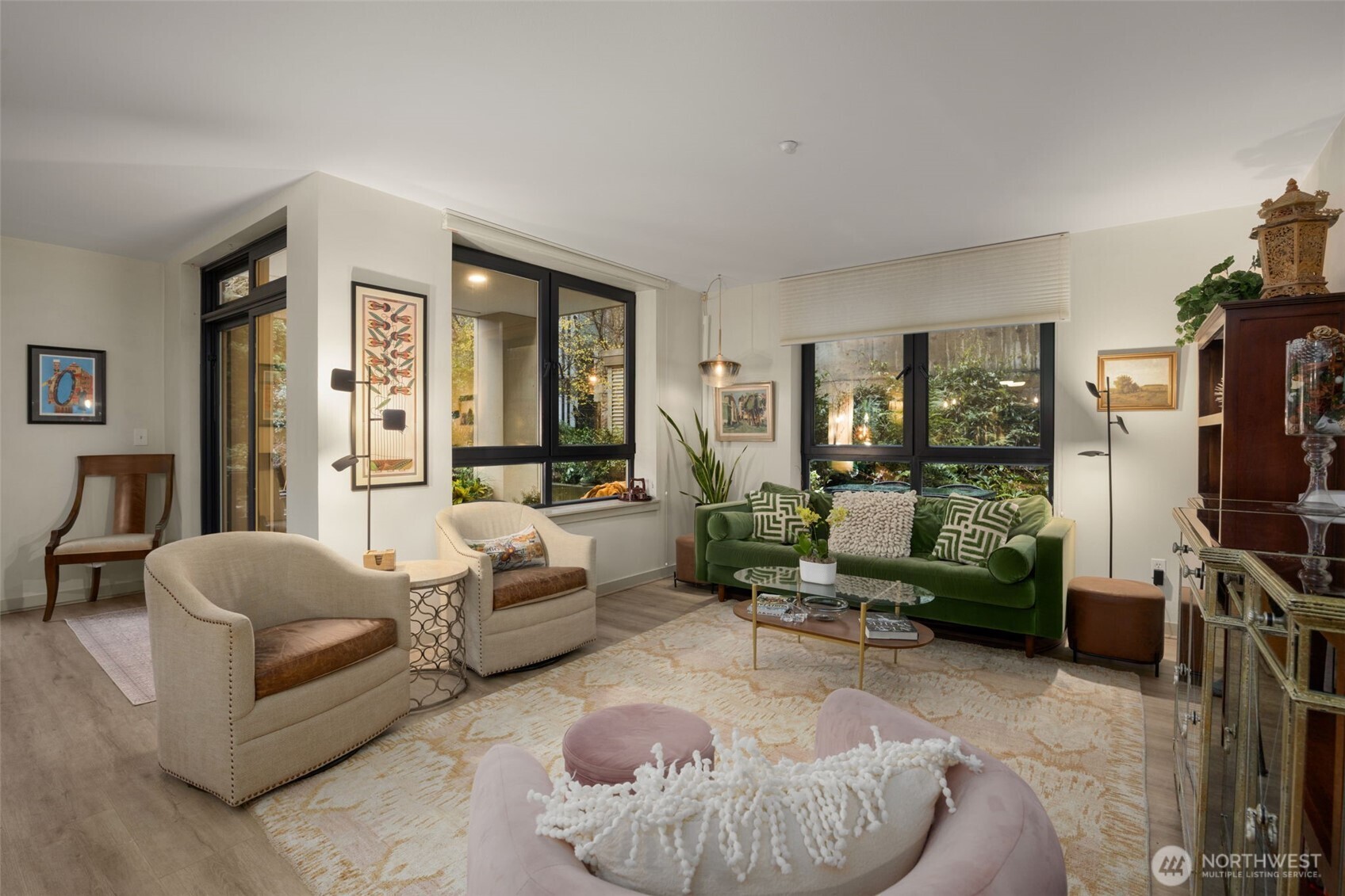 1530 NW Market Street #208