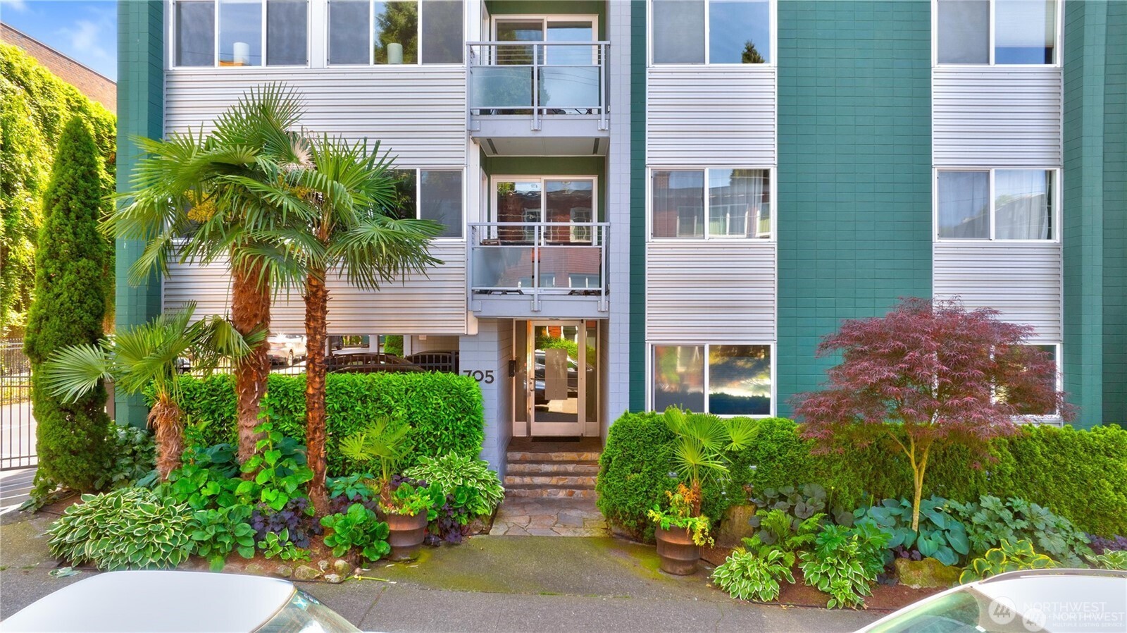 705 E Republican Street #207, Seattle, WA 98102, photo 2 of 26