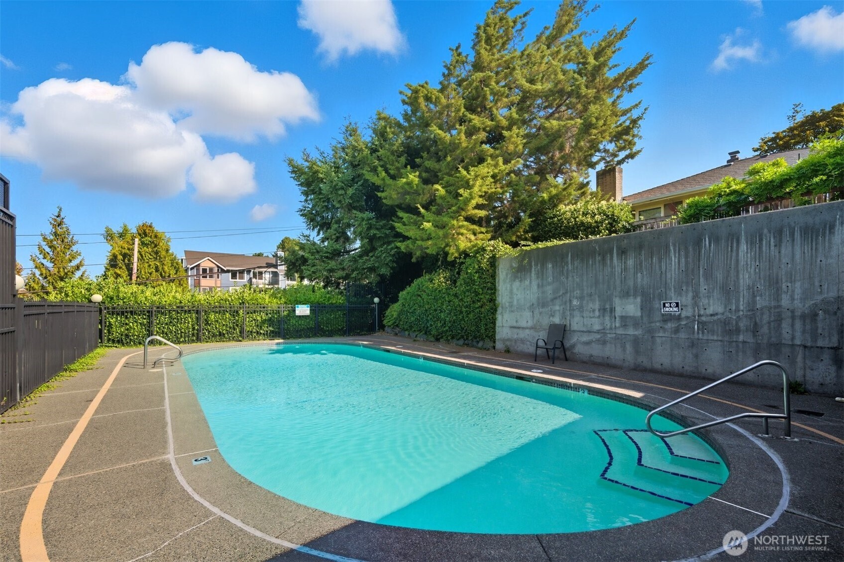 9416 1st Avenue NE #305, Seattle, WA 98115, photo 5 of 32