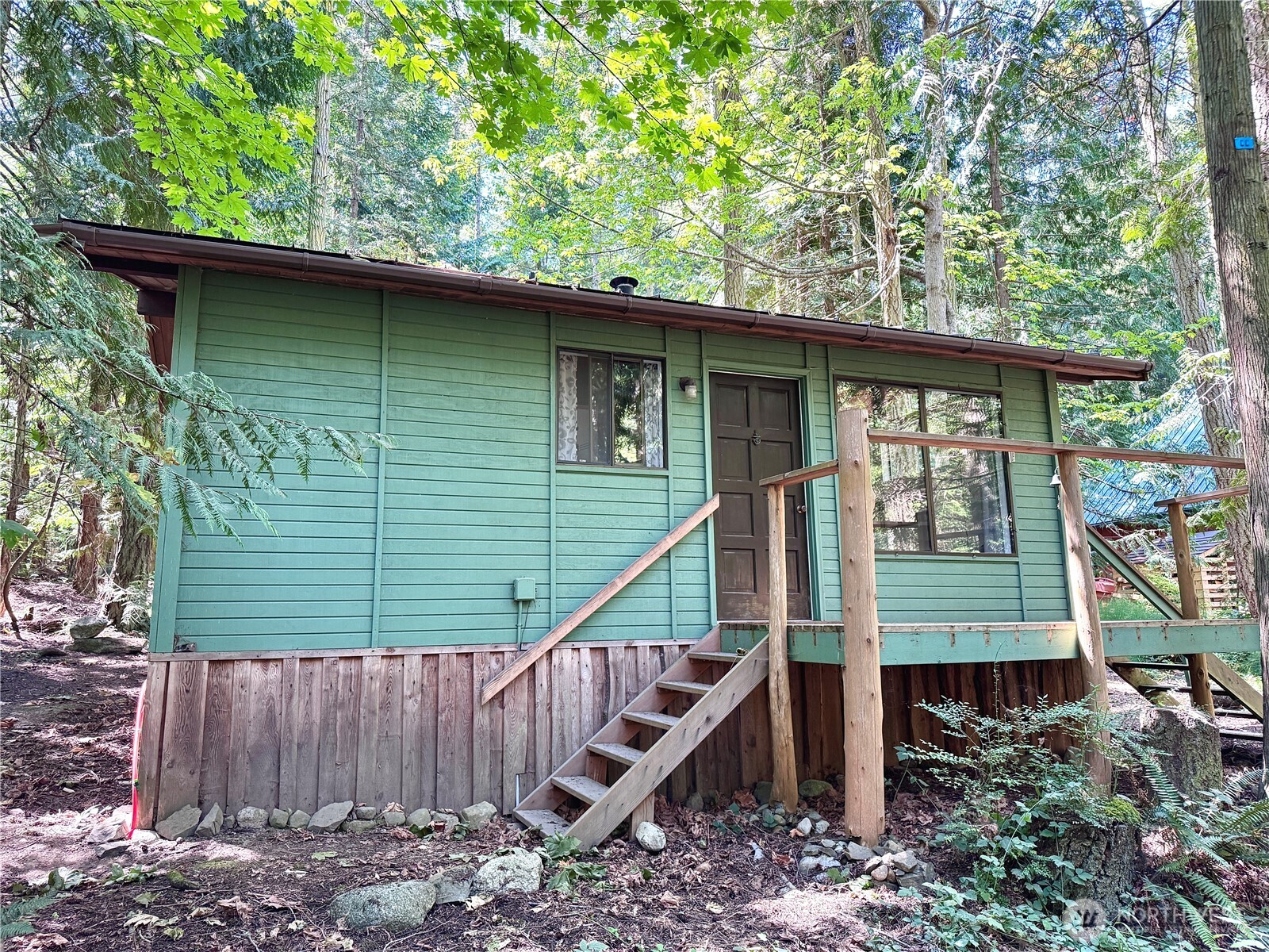 153 Chinook Way, Center Island, WA 98221, photo 2 of 2