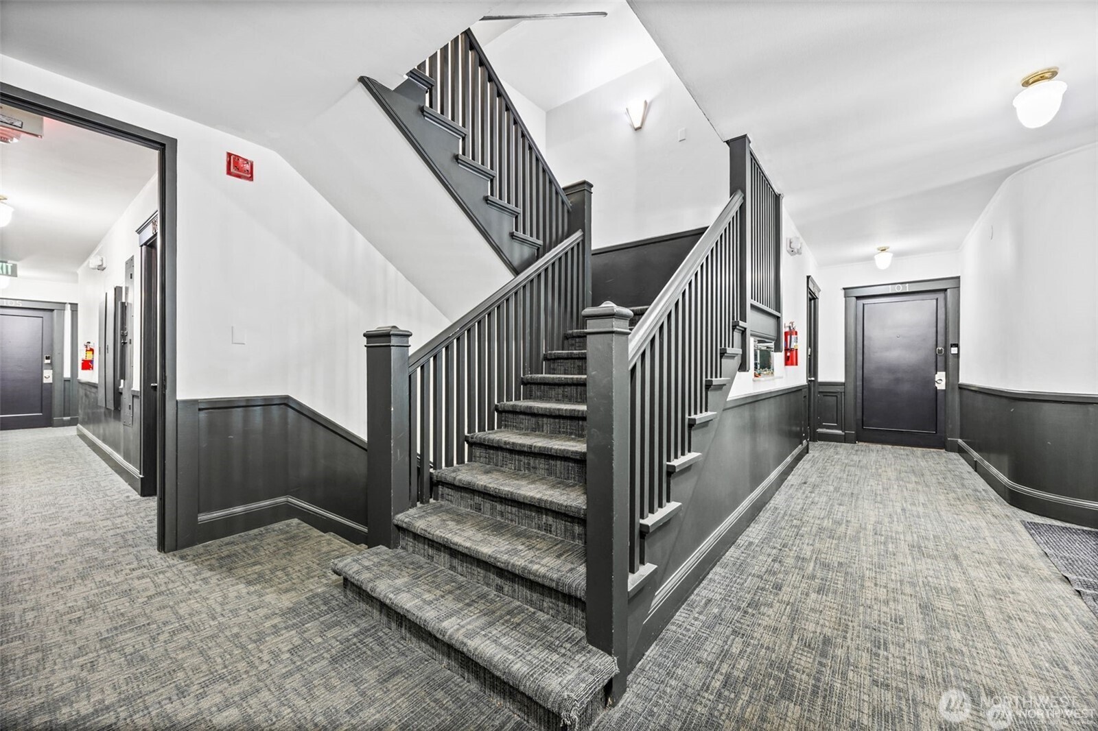 2132 5th Avenue #202, Seattle, WA 98121, photo 4 of 18