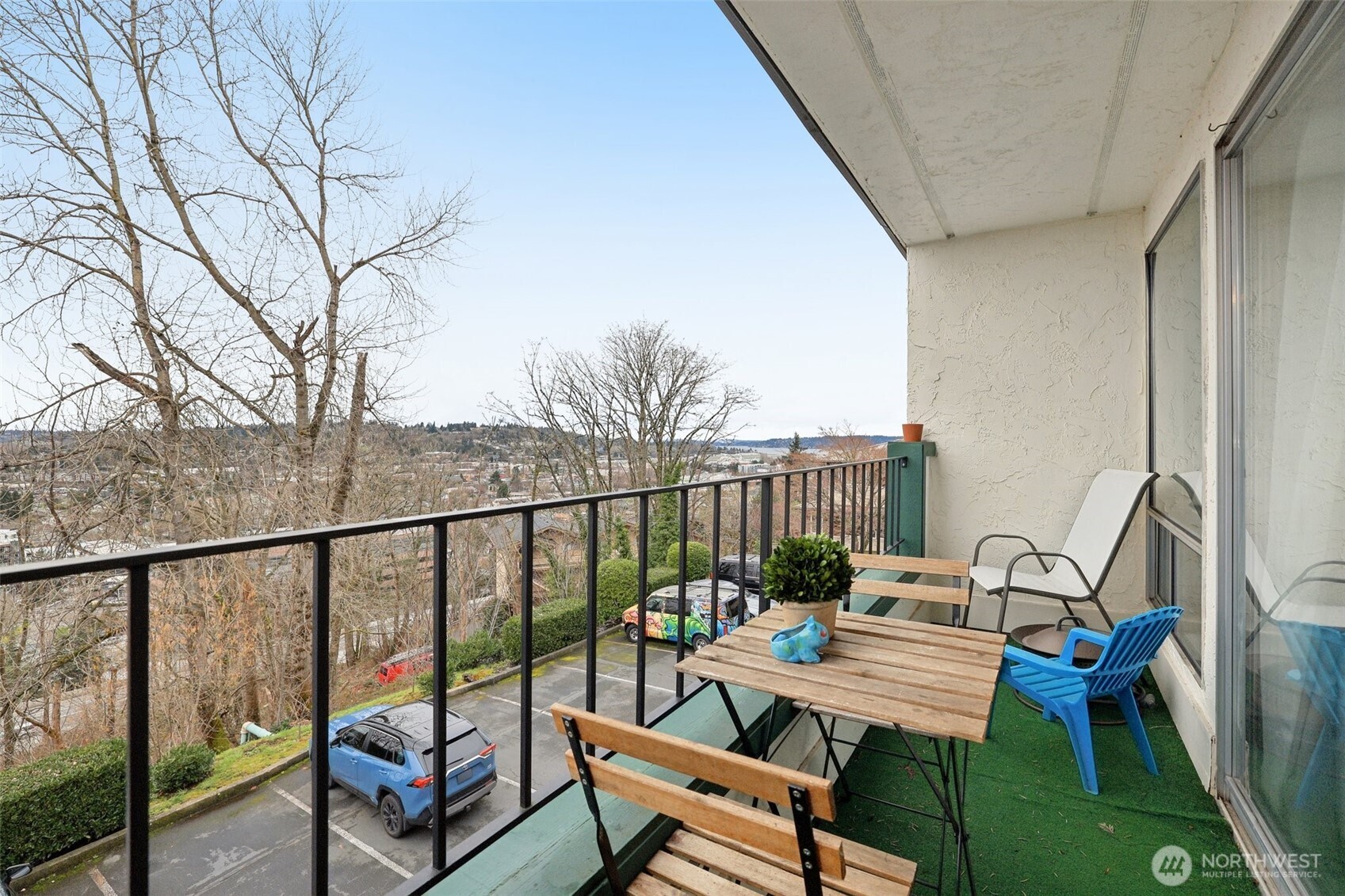 629 Cedar Avenue S #A202
