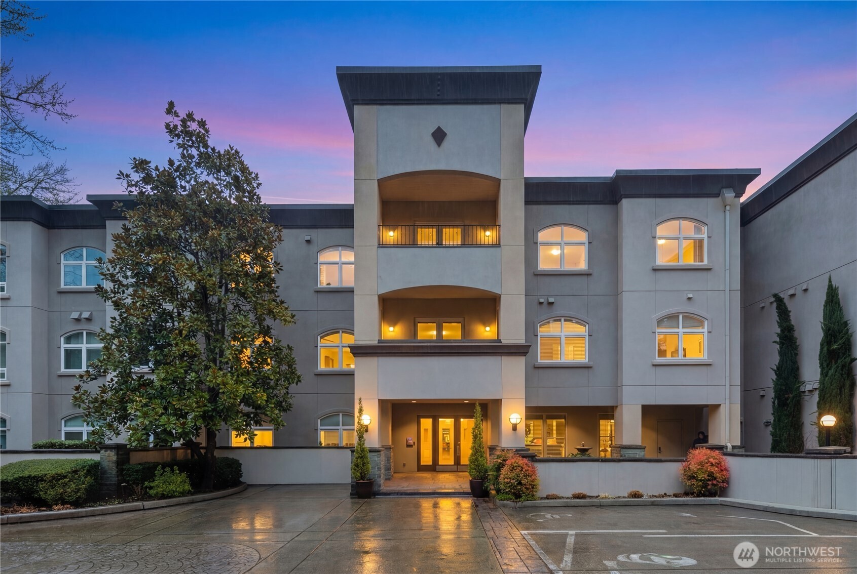 10398 NE 17th Street #305