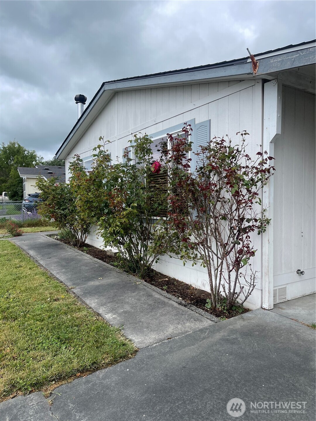 1785 Douglas Road #60