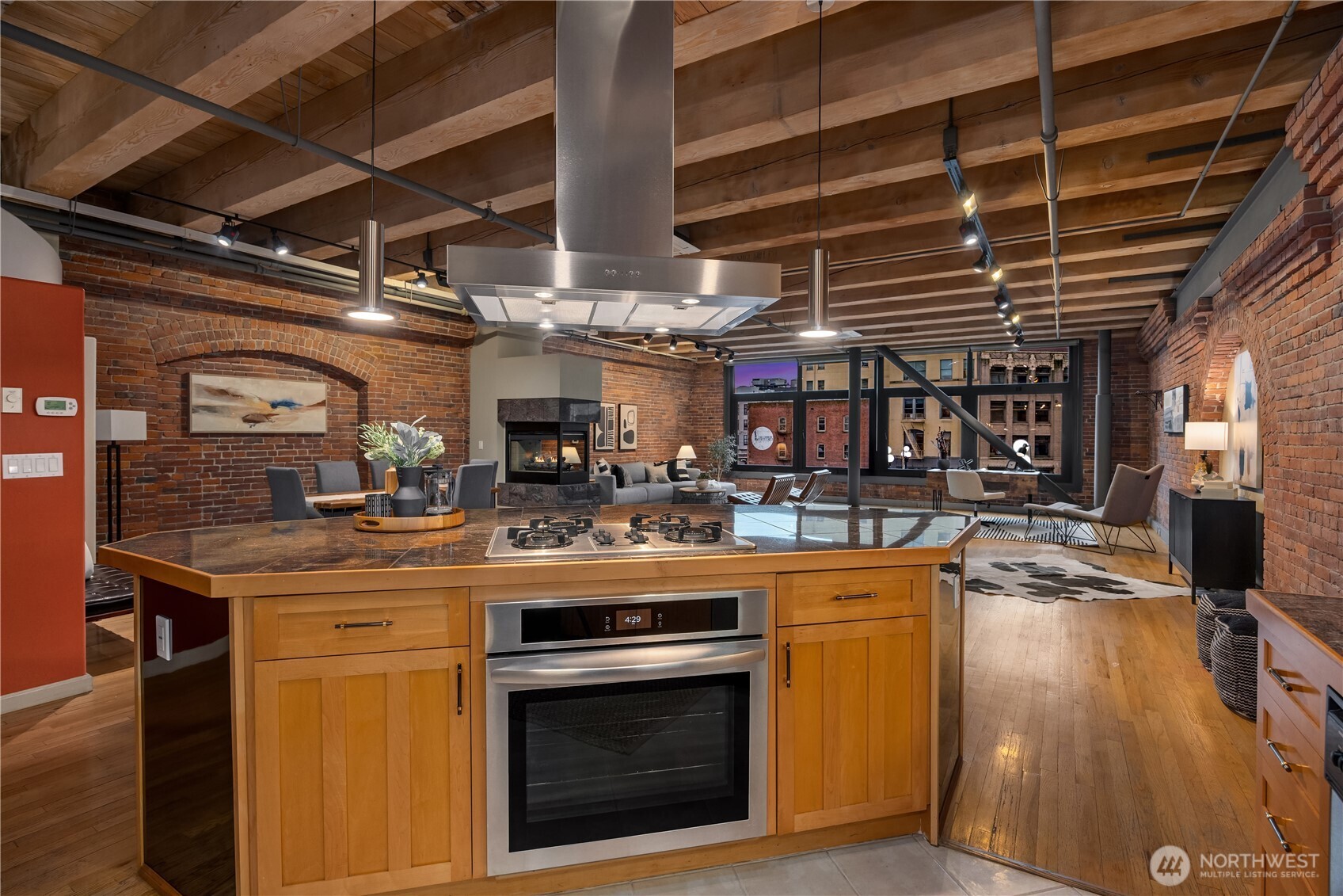 210 3rd Avenue S #2C, Seattle, WA 98104, photo 4 of 40