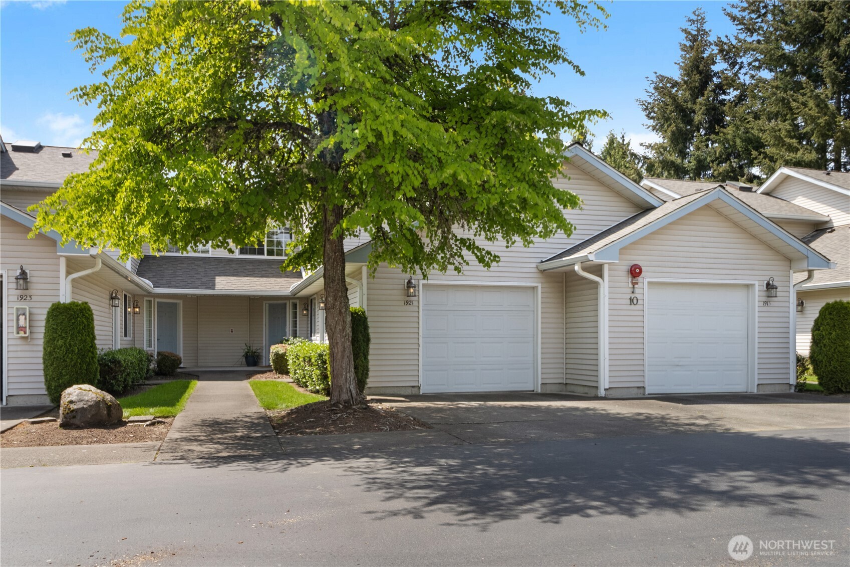 1921 S 368th Place #1004
